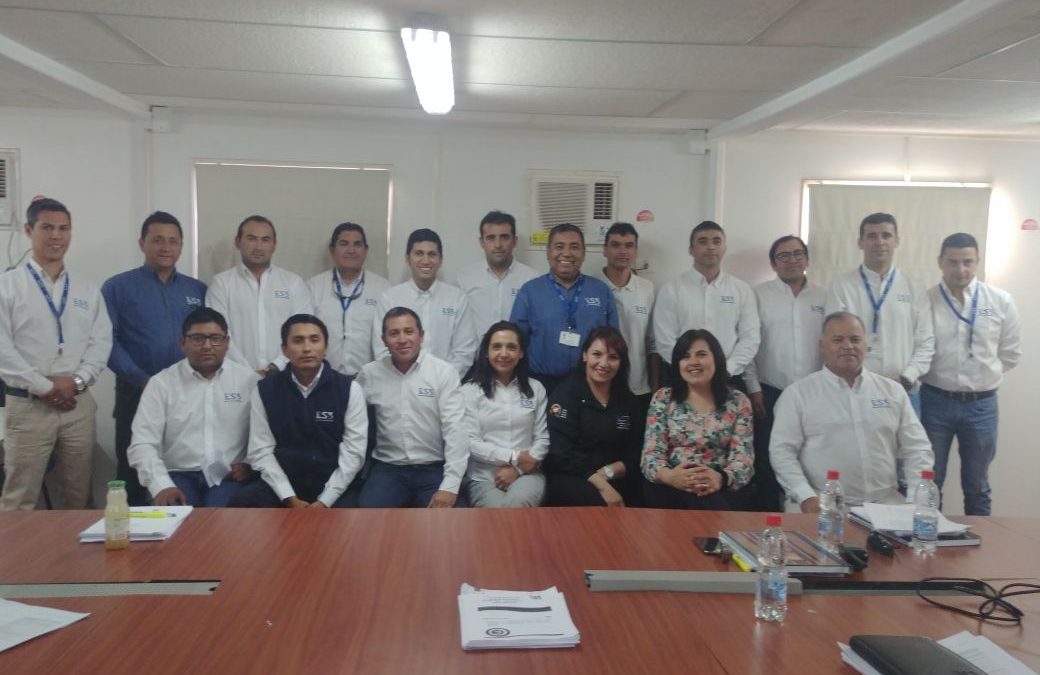 Curso de interpretación de normas de certificación en Compass Antucoya